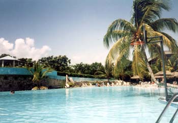 pool_melia_cayo_coco