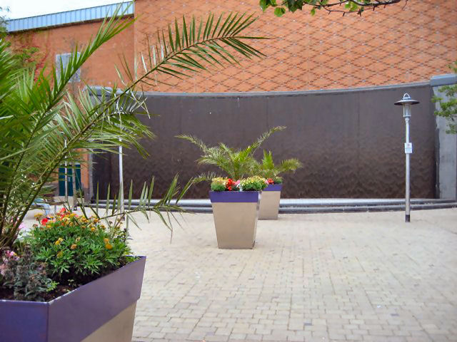 thewaterwalllibrarysquaresolihull.jpg
