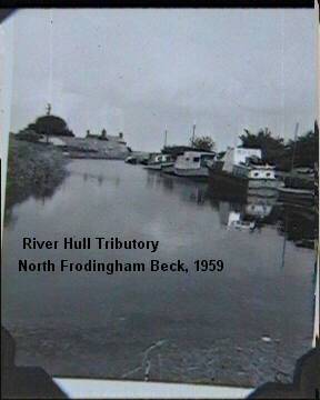 River Hull tributory, N.Frodingham Beck. photo E.Laud