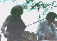 [Michael Stipe & Peter Buck]