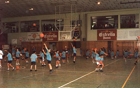 Alumnos de la Escuela de Baloncesto