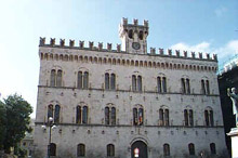 p_giust.jpg (18778 bytes)