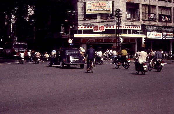 Vietnam photos - Ho Chi Minh City (Saigon) - Streetlife