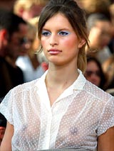 Karolina Kurkova: on the catwalk