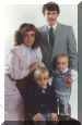 1987FamilyPicture.jpg (53669 bytes)