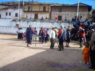 BAILEABUELITOS06