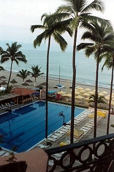 Do you really need a pool a couple hundred yards from the Pacific Ocean? Well, yeah.