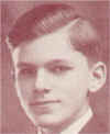 4howardface.jpg (18575 bytes)
