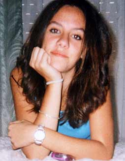 Sonia Carabantes, 17 aos, desapareci el 14/9/99 y apareci asesinada el 19/9/99.