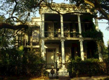 Probably THE most famous American Townhouse.  Anne Rice's home on First Street in the Garden District.
