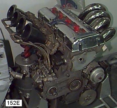 152E Twin Cam de Competencia