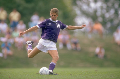 Football.jpg (28627 bytes)