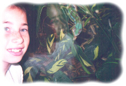 picture Tara with Lizard