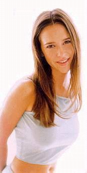jennifer.JPG (10904 bytes)