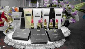 SET LENGKAP KECANTIKAN WANITA