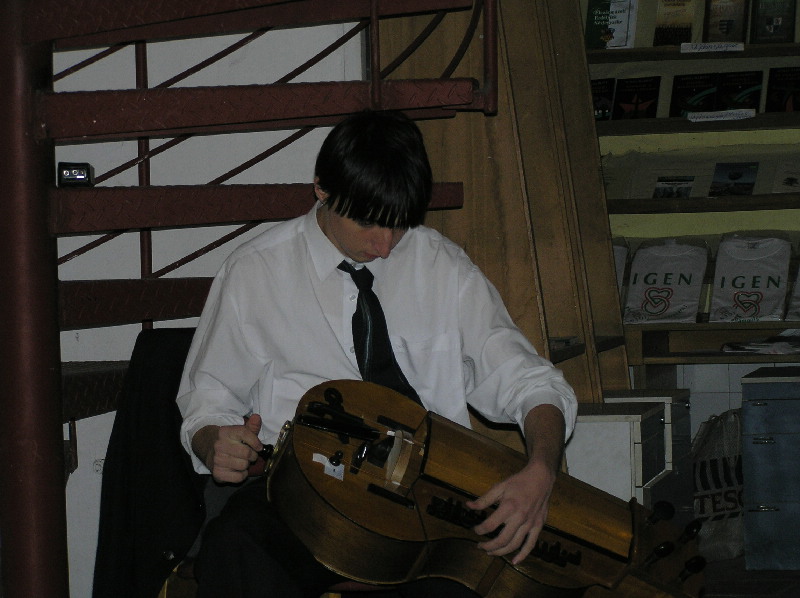 image4