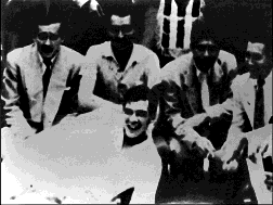 Che1410.gif (14116 bytes)