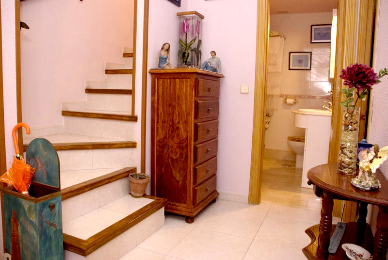 Foto de la Entrada al Atico Duplex en Azuqueca de Henares, en la Comunidad de Madrid