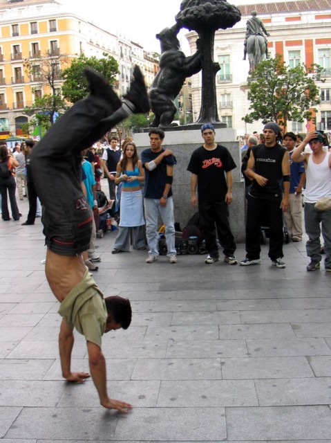 acrobatas.jpg