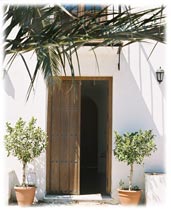Puerta principal de  la casa