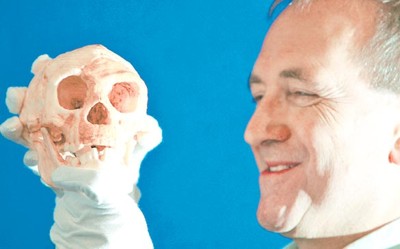 Homo floresiensis,Mike Morwood,Chris Stringer,Nature,Homo sapiens,JRR Tolkien,Mike Morwood,Homo erectus,java,paleontologia,arqueologia,links,Maria Reich,Nazca,lineas,calendario astronomico,Peru,dibujos,astronomia,geometria,Bernd Teichert,mapas,Ana María Cogorno,ovnis,misterios,Cristobal Colon,Hernando,Diego,catedral Sevillana,Cartuja Pickman,José Antonio Lorente,Granada,ADN;restos,Marcial Castro,antropologia,Republica Dominicana,www.egipto.com,Egipto,Keops,piramides,descubrimientos,Aton,Ankh,tumbas,sarcofacos,momias,embalsamamientos,Kefren,camaras secretas,Nefertiti,Amenofis,Nilo,inundaciones,Blade Runner,Ridley Scott, Richard Dawkins,Steven Pinker,Harrison Ford,Stephen Minger,Stanley Kubrick,Daryl Hanna,replicantes,androides,ciencia ficcion,Contactos,SHGb02+14a,proyecto SETI,Search for Extra Terrestial Intelligence,SETI@home,Robert Zemeckis,Jodie Foster,Dan Wertheimer,New Scientist,Arecibo,Puerto Rico,civilizaciones extraterrestres,Ma liberté de penser,Florent Pagny,Argentina,France,Patagonia,Argentine,Azucena Caamaño,Savoir aimer,artistes,musique,musica,CD,cantores,ventas,compras,ranking,Paparazzi,Isabel Sartorius,Borbon,Ortiz Patiño,Vallejo Najera,Entrecanales,Mora Figueroa,Antonio Montero,Sainz Vicuña,España,jet set,Mallorca,Ibiza,John Fitzgerald Kennedy,Lee Harvey Oswald,Vitaliy Fadeyev,Lawrence Berkeley,Carl Haber,Fidel Castro,Lyndon B. Johnson,Jackie,Onassis,Irma Roy,Carolina Papaleo,Osvaldo,diputada nacional,Congreso,Argentina,Raul Granillo Ocampo,politica,justicialismo,peronismo,cine,television,La Horqueta,San Isidro,que se vayan todos,diciembre 2001,2002,2003,2004,maria julia alsogaray,alvaros,,Roberto Martínez Medina,Maria Julia Alsogaray,Raúl Granillo Ocampo,Jorge Rodríguez,Víctor Alderete,Claudia Bello,Angel Massa,Alfredo Yabran,Mario Pontaquarto,Nestor Carlos Kirchner,Cristina Elizabeth Fernandez,corrupcion,senado,general rodriguez,anibal,fernandez,alberto,fernando de la rua,ines pertine,eduardo duhalde,hilda chiche gonzalez,2000,2001,2002,2003,2004,Museos,www.louvre.fr,Leonardo Da Vinci,Gioconda,Mona Lisa,Italia,Francia,France,inventos,Italy,renacimiento,historia,cuadros,links,images,postcards,photos,fotos,imagenes,postales,pictures,historia,arqueologia,descubrimientos,culturales,agenda,infodiario,diario accion,buenos aires,argentina,Diario Accion de General Rodriguez, politica, actualidad, noticias e informacion, personalidades e instituciones, policiales, galerias de fotos; historia de General Rodriguez, sus origenes, edificios, estancias, habitos y costumbres, anecdotas, comercios e industrias, los fundadores, antiguas instituciones, fotos e imagenes; suplementos especiales: la crisis politica, economica y social de la Argentina, los acontecimientos de Diciembre de 2001, articulos y entrevistas; Emigracion: toda la informacion destinada a aquellos que desean emigrar, radicarse o estudiar en el exterior, visas, pasaportes, consejos, guias, informacion util, links; Trueque: novedades e informacion, links, estructura del trueque; el casamiento de Maxima Zorreguieta y el principe Guillermo Alejandro de Holanda; Guerra de Afganistan: galeria de imagenes e informacion sobre la primera guerra del siglo XXI; la guerra de Irak, Bagdad, Georges W. Bush, Saddam Husseim, el atentado a las torres Gemelas de Nueva York, las twin towers, el 11-s, y descripcion del hecho que conmovio al mundo; Empleo: consultoras, clasificados, agencias de empleo, consejos e informacion util, curriculum vitae, como confeccionarlos, noticias de actualidad; 
Los numeros de la crisis: Las consecuencias de la crisis politica, economica y social; estadisticas, pobreza, desnutricion, salud y asistencia; noticias regionales y provinciales, columnas y editoriales; informacion para negocios: pymes, links, empresas y negocios; Agenda Cultural con toda la informacion de cursos, universidades, talleres, escuelas y oportunidades, exposiciones de arte de la region; buscadores en Internet, Enlaces: links a los mejores sitios de educacion, cultura, arte, biografias, politica, interes general, web, Links del Diario Accion: RMS Titanic, su historia, su tragico viaje inaugural; historias, testimonios, documentos y articulos sobre el naufragio; links y sitios sobre el tema; la pelicula de Cameron, fotos e imagenes; suplementos especiales, Historia Argentina y de General Rodriguez, la llegada de la democracia en General Rodriguez, la asuncion de Juan Lumbreras como intendente en 1983, galeria de imagenes, sus palabras y los actos, su gabinete, festejos de la comunidad. Fundacion del pueblo de General Rodriguez, sus instituciones y personalidades relevantes, arquitectura y edificios, comercios e industrias, sus comienzos, estancias, inmigraciones italianas, españolas, vascas e irlandesas, anecdotas y efemerides, sus hombres ilustres, el Hospital Vicente Lopez y Planes, su fundacion por las Damas de Beneficencia, el hundimiento del crucero General Belgrano, testimonios de ex combatientes y tripulantes, su comandante Hector Elias Bonzo, fotos e imagenes, recuerdos y homenajes, historia de la familia Bonzo de General Rodriguez, entrevistas y articulos periodisticos. La guerra de Malvinas en el Atlantico Sur, el conflicto belico con Gran Bretaña de 1982, politicos relevantes, Benjamin Paez y Trueba, fotos antiguas de familias fundadoras, galerias de imagenes de pobladores, recorrida virtual por el antiguo General Rodriguez, el paso de la Infanta en 1910, historia de La Serenisima, la familia Mastellone, La Choza, Bernardo de Irigoyen, peronismo y radicalismo y muchisimo mas