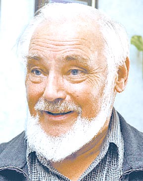 enantiornithine,archaeopteryx,pterodactilos,plumas,evolucion,Charles Darwin,dinosaurios,Nature,instintos,evoluciones,paleontologia,arqueologia,fosiles,Homo floresiensis,Mike Morwood,Chris Stringer,Nature,Homo sapiens,JRR Tolkien,Mike Morwood,Homo erectus,java,paleontologia,arqueologia,links,Maria Reich,Nazca,lineas,calendario astronomico,Peru,dibujos,astronomia,geometria,Bernd Teichert,mapas,Ana María Cogorno,ovnis,misterios,Cristobal Colon,Hernando,Diego,catedral Sevillana,Cartuja Pickman,José Antonio Lorente,Granada,ADN;restos,Marcial Castro,antropologia,Republica Dominicana,www.egipto.com,Egipto,Keops,piramides,descubrimientos,Aton,Ankh,tumbas,sarcofacos,momias,embalsamamientos,Kefren,camaras secretas,Nefertiti,Amenofis,Nilo,inundaciones,Blade Runner,Ridley Scott, Richard Dawkins,Steven Pinker,Harrison Ford,Stephen Minger,Stanley Kubrick,Daryl Hanna,replicantes,androides,ciencia ficcion,Contactos,SHGb02+14a,proyecto SETI,Search for Extra Terrestial Intelligence,SETI@home,Robert Zemeckis,Jodie Foster,Dan Wertheimer,New Scientist,Arecibo,Puerto Rico,civilizaciones extraterrestres,Ma liberté de penser,Florent Pagny,Argentina,France,Patagonia,Argentine,Azucena Caamaño,Savoir aimer,artistes,musique,musica,CD,cantores,ventas,compras,ranking,Paparazzi,Isabel Sartorius,Borbon,Ortiz Patiño,Vallejo Najera,Entrecanales,Mora Figueroa,Antonio Montero,Sainz Vicuña,España,jet set,Mallorca,Ibiza,John Fitzgerald Kennedy,Lee Harvey Oswald,Vitaliy Fadeyev,Lawrence Berkeley,Carl Haber,Fidel Castro,Lyndon B. Johnson,Jackie,Onassis,Irma Roy,Carolina Papaleo,Osvaldo,diputada nacional,Congreso,Argentina,Raul Granillo Ocampo,politica,justicialismo,peronismo,cine,television,La Horqueta,San Isidro,que se vayan todos,diciembre 2001,2002,2003,2004,maria julia alsogaray,alvaros,,Roberto Martínez Medina,Maria Julia Alsogaray,Raúl Granillo Ocampo,Jorge Rodríguez,Víctor Alderete,Claudia Bello,Angel Massa,Alfredo Yabran,Mario Pontaquarto,Nestor Carlos Kirchner,Cristina Elizabeth Fernandez,corrupcion,senado,general rodriguez,anibal,fernandez,alberto,fernando de la rua,ines pertine,eduardo duhalde,hilda chiche gonzalez,2000,2001,2002,2003,2004,Museos,www.louvre.fr,Leonardo Da Vinci,Gioconda,Mona Lisa,Italia,Francia,France,inventos,Italy,renacimiento,historia,cuadros,links,images,postcards,photos,fotos,imagenes,postales,pictures,historia,arqueologia,descubrimientos,culturales,agenda,infodiario,diario accion,buenos aires,argentina,Diario Accion de General Rodriguez, politica, actualidad, noticias e informacion, personalidades e instituciones, policiales, galerias de fotos; historia de General Rodriguez, sus origenes, edificios, estancias, habitos y costumbres, anecdotas, comercios e industrias, los fundadores, antiguas instituciones, fotos e imagenes; suplementos especiales: la crisis politica, economica y social de la Argentina, los acontecimientos de Diciembre de 2001, articulos y entrevistas; Emigracion: toda la informacion destinada a aquellos que desean emigrar, radicarse o estudiar en el exterior, visas, pasaportes, consejos, guias, informacion util, links; Trueque: novedades e informacion, links, estructura del trueque; el casamiento de Maxima Zorreguieta y el principe Guillermo Alejandro de Holanda; Guerra de Afganistan: galeria de imagenes e informacion sobre la primera guerra del siglo XXI; la guerra de Irak, Bagdad, Georges W. Bush, Saddam Husseim, el atentado a las torres Gemelas de Nueva York, las twin towers, el 11-s, y descripcion del hecho que conmovio al mundo; Empleo: consultoras, clasificados, agencias de empleo, consejos e informacion util, curriculum vitae, como confeccionarlos, noticias de actualidad; 
Los numeros de la crisis: Las consecuencias de la crisis politica, economica y social; estadisticas, pobreza, desnutricion, salud y asistencia; noticias regionales y provinciales, columnas y editoriales; informacion para negocios: pymes, links, empresas y negocios; Agenda Cultural con toda la informacion de cursos, universidades, talleres, escuelas y oportunidades, exposiciones de arte de la region; buscadores en Internet, Enlaces: links a los mejores sitios de educacion, cultura, arte, biografias, politica, interes general, web, Links del Diario Accion: RMS Titanic, su historia, su tragico viaje inaugural; historias, testimonios, documentos y articulos sobre el naufragio; links y sitios sobre el tema; la pelicula de Cameron, fotos e imagenes; suplementos especiales, Historia Argentina y de General Rodriguez, la llegada de la democracia en General Rodriguez, la asuncion de Juan Lumbreras como intendente en 1983, galeria de imagenes, sus palabras y los actos, su gabinete, festejos de la comunidad. Fundacion del pueblo de General Rodriguez, sus instituciones y personalidades relevantes, arquitectura y edificios, comercios e industrias, sus comienzos, estancias, inmigraciones italianas, españolas, vascas e irlandesas, anecdotas y efemerides, sus hombres ilustres, el Hospital Vicente Lopez y Planes, su fundacion por las Damas de Beneficencia, el hundimiento del crucero General Belgrano, testimonios de ex combatientes y tripulantes, su comandante Hector Elias Bonzo, fotos e imagenes, recuerdos y homenajes, historia de la familia Bonzo de General Rodriguez, entrevistas y articulos periodisticos. La guerra de Malvinas en el Atlantico Sur, el conflicto belico con Gran Bretaña de 1982, politicos relevantes, Benjamin Paez y Trueba, fotos antiguas de familias fundadoras, galerias de imagenes de pobladores, recorrida virtual por el antiguo General Rodriguez, el paso de la Infanta en 1910, historia de La Serenisima, la familia Mastellone, La Choza, Bernardo de Irigoyen, peronismo y radicalismo y muchisimo mas