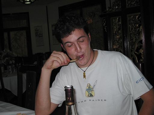 A ESTE LI AGRADAVA