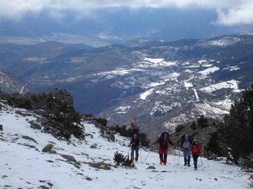 Ascensio al Puigpedros (2914m). 