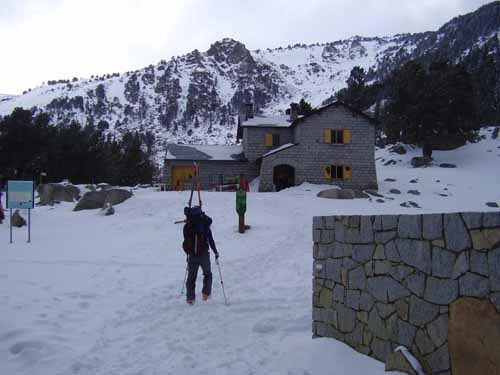 Ascensio al Puigpedros (2914m). 