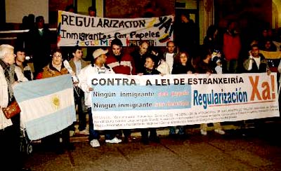 Diario Accion de General Rodriguez, politica, actualidad, noticias e informacion, personalidades e instituciones, policiales, galerias de fotos; historia de General Rodriguez, sus origenes, edificios, estancias, habitos y costumbres, anecdotas, comercios e industrias, los fundadores, antiguas instituciones, fotos e imagenes; suplementos especiales: la crisis politica, economica y social de la Argentina, los acontecimientos de Diciembre de 2001, articulos y entrevistas; Emigracion: toda la informacion destinada a aquellos que desean emigrar, radicarse o estudiar en el exterior, visas, pasaportes, consejos, guias, informacion util, links; Trueque: novedades e informacion, links, estructura del trueque; el casamiento de Maxima Zorreguieta y el principe Guillermo Alejandro de Holanda; Guerra de Afganistan: galeria de imagenes e informacion sobre la primera guerra del siglo XXI; la guerra de Irak, Bagdad, Georges W. Bush, Saddam Husseim, el atentado a las torres Gemelas de Nueva York, las twin towers, el 11-s, y descripcion del hecho que conmovio al mundo; Empleo: consultoras, clasificados, agencias de empleo, consejos e informacion util, curriculum vitae, como confeccionarlos, noticias de actualidad; 
Los numeros de la crisis: Las consecuencias de la crisis politica, economica y social; estadisticas, pobreza, desnutricion, salud y asistencia; noticias regionales y provinciales, columnas y editoriales; informacion para negocios: pymes, links, empresas y negocios; Agenda Cultural con toda la informacion de cursos, universidades, talleres, escuelas y oportunidades, exposiciones de arte de la region; buscadores en Internet, Enlaces: links a los mejores sitios de educacion, cultura, arte, biografias, politica, interes general, web, Links del Diario Accion: RMS Titanic, su historia, su tragico viaje inaugural; historias, testimonios, documentos y articulos sobre el naufragio; links y sitios sobre el tema; la pelicula de Cameron, fotos e imagenes; suplementos especiales, Historia Argentina y de General Rodriguez, la llegada de la democracia en General Rodriguez, la asuncion de Juan Lumbreras como intendente en 1983, galeria de imagenes, sus palabras y los actos, su gabinete, festejos de la comunidad. Fundacion del pueblo de General Rodriguez, sus instituciones y personalidades relevantes, arquitectura y edificios, comercios e industrias, sus comienzos, estancias, inmigraciones italianas, espaolas, vascas e irlandesas, anecdotas y efemerides, sus hombres ilustres, el Hospital Vicente Lopez y Planes, su fundacion por las Damas de Beneficencia, el hundimiento del crucero General Belgrano, testimonios de ex combatientes y tripulantes, su comandante Hector Elias Bonzo, fotos e imagenes, recuerdos y homenajes, historia de la familia Bonzo de General Rodriguez, entrevistas y articulos periodisticos. La guerra de Malvinas en el Atlantico Sur, el conflicto belico con Gran Bretaa de 1982, politicos relevantes, Benjamin Paez y Trueba, fotos antiguas de familias fundadoras, galerias de imagenes de pobladores, recorrida virtual por el antiguo General Rodriguez, el paso de la Infanta en 1910, historia de La Serenisima, la familia Mastellone, La Choza, Bernardo de Irigoyen, peronismo y radicalismo y muchisimo mas