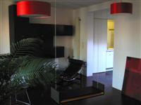 foto Reforma de salón e instalción de columpio en el medio de la habitación 