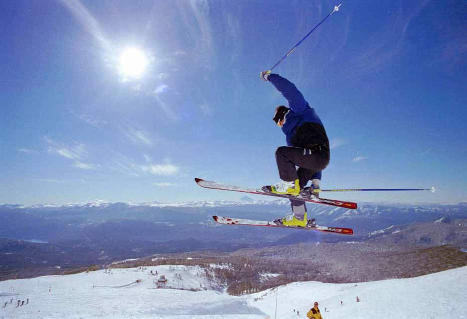 Esqui España, ofertas esqui, viajes esqui, ski, alquiler esqui, esquies, ropa esqui, nieve esqui, estaciones esqui, esqui francia, sierra nevada, pistas de esqui, Sierra Nevada esqui, hoteles esqui, fotos esqui. 