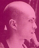 Grandes familias argentinas: Los Lynch, sus origenes, fortuna y personalidades en la Historia Argentina, Ernesto Guevara de la Serna, Benito y Marta Lynch, los Alvear, sus origenes y fortuna, sus miembros mas relevantes: Carlos de Alvear, Torcuato y Marcelo T. de Alvear, Regina Pacini, Josefina de Alvear de Errazuriz; estancias y palacios; Los Anchorena, sus origenes y fortuna, miembros relevantes, Tomas y Nicolas, Fabian, Aaron y Joaquin de Anchorena, sus palacios, estancias y propiedades, el Palacio San Martin y el Palacio Paz; Los Alzaga, origenes y fortuna, Martin, Rolo, Macoco de Alzaga Unzue, Felicitas Guerrero de Alzaga, su fortuna y tragica muerte, la iglesia de Santa Felicitas en el barrio de Barracas de Buenos Aires, su restauracion; su vida en el documental de Alexis Puig, su leyenda a traves del fantasma que, segun vecinos del lugar, recorre la iglesia. Sociedad Argentina: Galerias de personalidades relevantes de la Argentina en los ambitos culturales, artisticos, empresariales, deportivos y religiosos, Relaciones Exteriores Argentinas, embajadas y embajadores, mundo diplomatico, consulados, articulos y entrevistas, personalidades y hechos relevantes, informacion y noticias, agenda y links - Sociedad Argentina, polo, visitas ilustres, galeria, Zona Norte, empresas, negocios y empresarios, consumo, habitos y costumbres, temporada lirica y Teatro Colon, Historia Argentina: Imagenes y fotos, el Centenario, la belle epoque, los años veinte y las decadas del treinta y cuarenta, el peronismo, Eva Peron y Juan Domingo Peron; arquitectura, palacios y estancias, personalidades y hechos relevantes; anecdotas, habitos y costumbres, las grandes tiendas, comercios e industrias; presidentes, politicos, funcionarios y personalidades de los ambientes cultural, artistico, economico, religioso, deportivo y cientifico; documentos y testimonios; el Jockey Club; Argentina y la politica exterior, su insercion en el mundo; Grandes familias argentinas: Los Alvear, Alzaga y Anchorena, los Pueyrredon, Ramos Mejia, Bullrich, Martinez de Hoz, Bunge, Lezica, Zapiola, etc. sus origenes, estancias, palacios y fortunas, sus miembros mas destacados en la historia del pais.