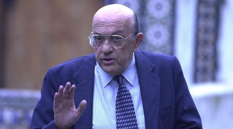 Diario Accion de General Rodriguez, politica, actualidad, noticias e informacion, personalidades e instituciones, policiales, galerias de fotos; historia de General Rodriguez, sus origenes, edificios, estancias, habitos y costumbres, anecdotas, comercios e industrias, los fundadores, antiguas instituciones, fotos e imagenes; suplementos especiales: la crisis politica, economica y social de la Argentina, los acontecimientos de Diciembre de 2001, articulos y entrevistas; Emigracion: toda la informacion destinada a aquellos que desean emigrar, radicarse o estudiar en el exterior, visas, pasaportes, consejos, guias, informacion util, links; Trueque: novedades e informacion, links, estructura del trueque; el casamiento de Maxima Zorreguieta y el principe Guillermo Alejandro de Holanda; Guerra de Afganistan: galeria de imagenes e informacion sobre la primera guerra del siglo XXI; la guerra de Irak, Bagdad, Georges W. Bush, Saddam Husseim, el atentado a las torres Gemelas de Nueva York, las twin towers, el 11-s, y descripcion del hecho que conmovio al mundo; los ultimos dias de Pompeya, Herculano; un argentino en el Titanic, galerias de fotos; Nefertiti, reina de Egipto; Luz Sosa de Godoy Cruz; el Graf Zeppelin, el Hindenburg y dirigibles; las islas Malvinas y la corte de Luis XV, Madame Du Barry, Pompadour, Luis XVI, Maria Antonieta, la Revolucion Francesa; Empleo: consultoras, clasificados, agencias de empleo, consejos e informacion util, curriculum vitae, como confeccionarlos, noticias de actualidad; Los numeros de la crisis: Las consecuencias de la crisis politica, economica y social; estadisticas, pobreza, desnutricion, salud y asistencia; noticias regionales y provinciales, columnas y editoriales; informacion para negocios: pymes, links, empresas y negocios; Agenda Cultural con toda la informacion de cursos, universidades, talleres, escuelas y oportunidades, exposiciones de arte de la region; buscadores en Internet, Enlaces: links a los mejores sitios de educacion, cultura, arte, biografias, politica, interes general, web, Links del Diario Accion: RMS Titanic, su historia, su tragico viaje inaugural; historias, testimonios, documentos y articulos sobre el naufragio; links y sitios sobre el tema; la pelicula de Cameron, fotos e imagenes; suplementos especiales, Historia Argentina y de General Rodriguez, la llegada de la democracia en General Rodriguez, la asuncion de Juan Lumbreras como intendente en 1983, galeria de imagenes, sus palabras y los actos, su gabinete, festejos de la comunidad. Fundacion del pueblo de General Rodriguez, sus instituciones y personalidades relevantes, arquitectura y edificios, comercios e industrias, sus comienzos, estancias, inmigraciones italianas, españolas, vascas e irlandesas, anecdotas y efemerides, sus hombres ilustres, el Hospital Vicente Lopez y Planes, su fundacion por las Damas de Beneficencia, el hundimiento del crucero General Belgrano, testimonios de ex combatientes y tripulantes, su comandante Hector Elias Bonzo, fotos e imagenes, recuerdos y homenajes, historia de la familia Bonzo de General Rodriguez, entrevistas y articulos periodisticos. La guerra de Malvinas en el Atlantico Sur, el conflicto belico con Gran Bretaña de 1982, politicos relevantes, Benjamin Paez y Trueba, fotos antiguas de familias fundadoras, galerias de imagenes de pobladores, recorrida virtual por el antiguo General Rodriguez, el paso de la Infanta en 1910, historia de La Serenisima, la familia Mastellone, La Choza, Bernardo de Irigoyen, peronismo y radicalismo y muchisimo mas