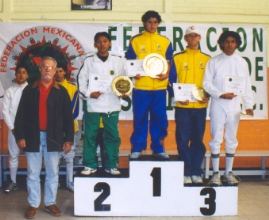 2005 National Championships ceremony - cadet saber, Hector wins the gold