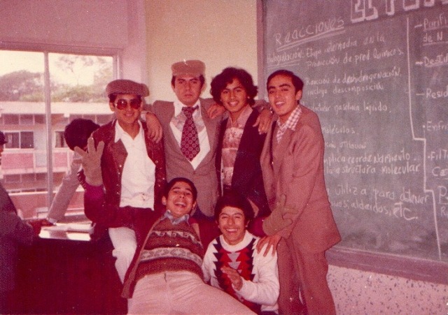 ::.. Leonardo - Biby - Eduardo - Dito - Rudy - Erick  ..::  Fuente : Biby Bascop�