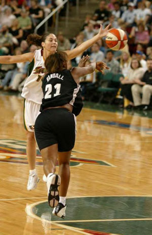 Sue Bird steal attempt