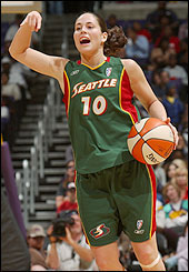 Sue Bird calling the play