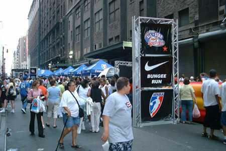 Bungee Run - Herald Square Pre-Game Festivities