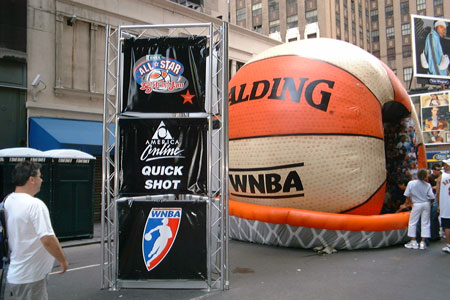 Quick Shot - Herald Square Pre-Game Festivities