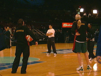 Sue Bird and Lauren Jackson watching 10 best plays of the week on TV Screen