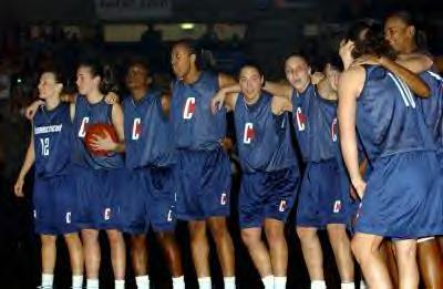 Sue Bird and teammates 
