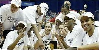 Sue Bird and Teammates after winning the National Championship