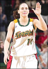 Sue Bird high five