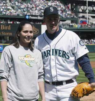 Sue Bird and Dan Wilson