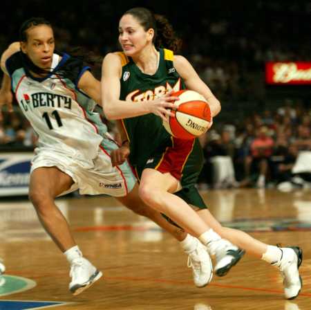 Sue Bird Drives against T-Spoon