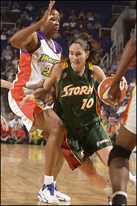 Sue Bird Penetrates Against Jennifer Gillom