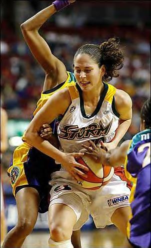 Sue Bird Protects the Ball
