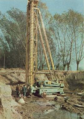 pilon.jpg (24344 bytes)