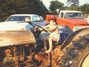 L & daddy's tractor